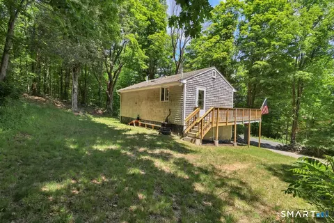 Exterior - 43 Flagg Hill Rd, Colebrook, CT 06021 photo 5 of 8