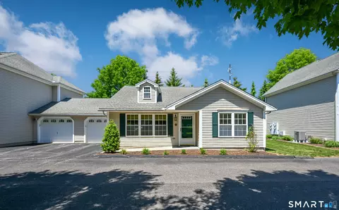 118 Gulf St #21, Milford, CT 06460