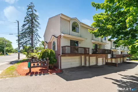 817 Woodtick Rd #1A, Waterbury, CT 06705