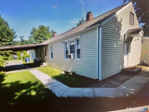 175 Alexander Dr, Bridgeport, CT 06606