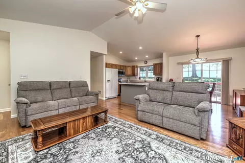 Living - 20 Down Draft Cir, West Haven, CT 06516 photo 3 of 5