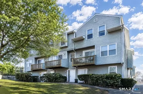 90 Bouton St #2A, Norwalk, CT 06854