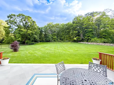 Exterior - 14 E Gate Rd, Danbury, CT 06811 photo 3 of 6
