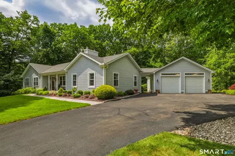 161 Cameron Dr, Bristol, CT 06010