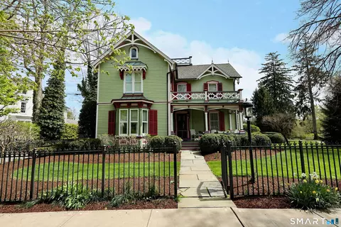 250 Main St, Ridgefield, CT 06877