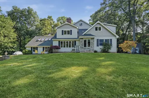 890 Woodruff St, Southington, CT 06489