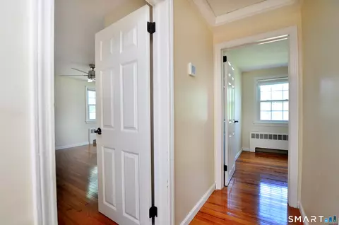 Entry Way - 12 Jerome Ave, Bloomfield, CT 06002 photo 13 of 14