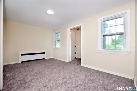 Bedroom - 12 Jerome Ave, Bloomfield, CT 06002 photo 1 of 7