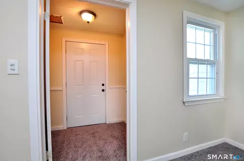 Entry Way - 12 Jerome Ave, Bloomfield, CT 06002 photo 8 of 14