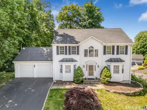 85 Old Colony Rd #85, Monroe, CT 06468