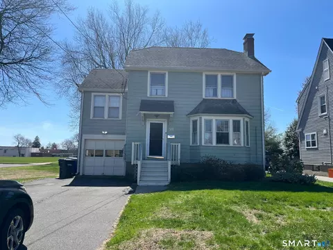39 Fairmont St, Wethersfield, CT 06109