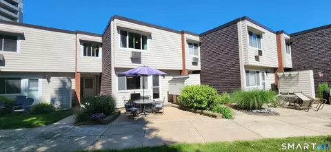 111 West Walk #111, West Haven, CT 06516