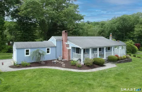 5 Sycamore Ln, Brookfield, CT 06804