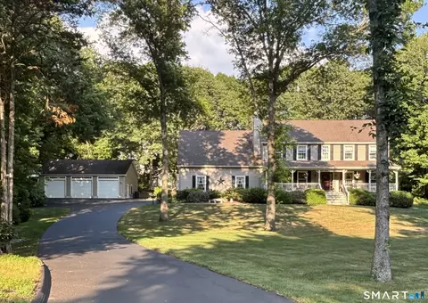16 Vandy Dr, Griswold, CT 06351