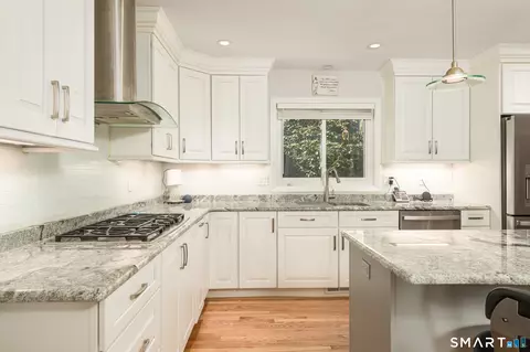Kitchen - 26 Egypt Rd, Ellington, CT 06029 photo 1 of 2