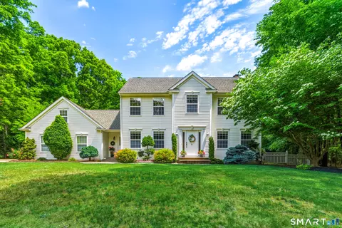74 Avebury Ln, Tolland, CT 06084