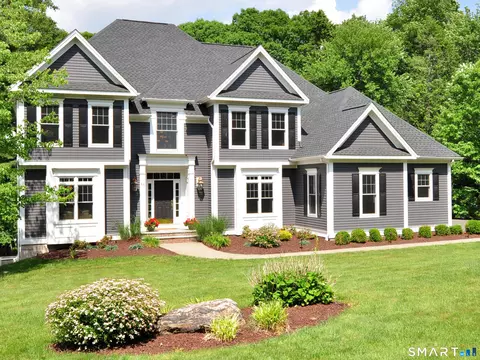 66 Atwater Rd, Canton, CT 06019