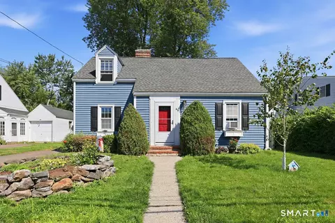46 Crosshill Rd, West Hartford, CT 06107