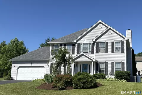 6 Christine Ln, New Milford, CT 06776