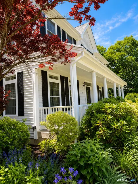 48 Cider Mill Hts, Granby, CT 06060