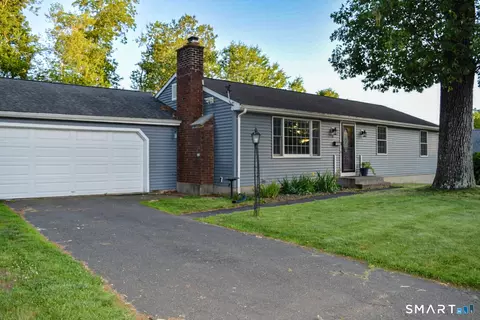 33 Douglas Dr, Enfield, CT 06082