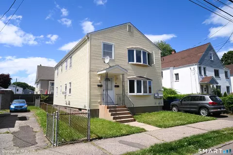 152 Jackson Ave, Bridgeport, CT 06606