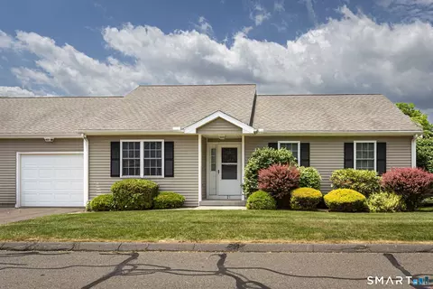 21 Farm Brook Ln #21, Vernon, CT 06066