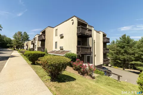 Other - 175 Mill Pond Rd #101, Hamden, CT 06514 photo 5 of 5
