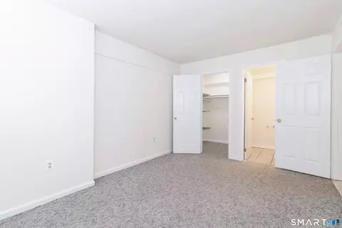 Bedroom - 175 Mill Pond Rd #101, Hamden, CT 06514 photo 5 of 5