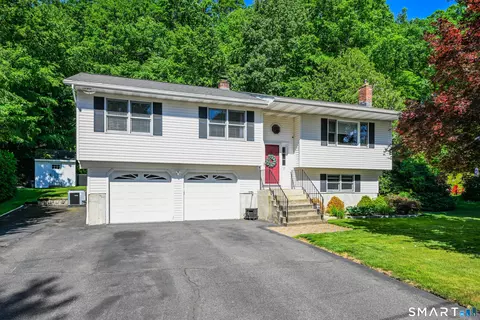 18 Badger Rd, Wolcott, CT 06716