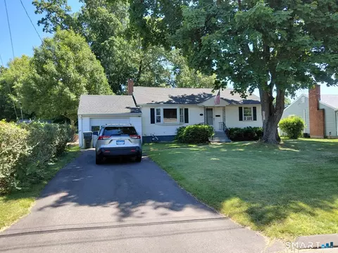 101 Brace Rd, Newington, CT 06111