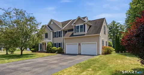 10 Rose Clf, Farmington, CT 06032