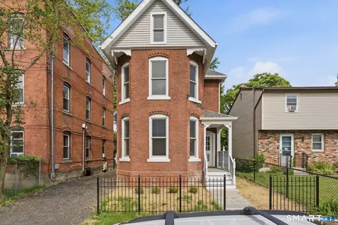 41 Center St, Hartford, CT 06120