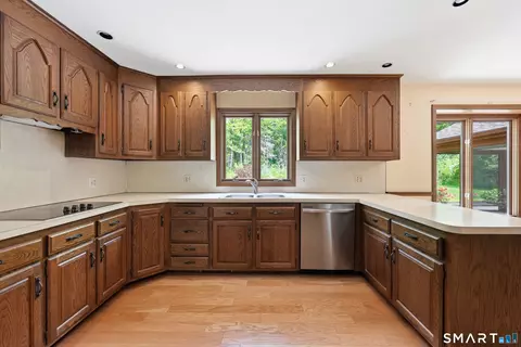 Kitchen - 43 Windtree E, Torrington, CT 06790 photo 2 of 4