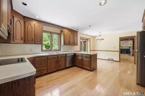 Kitchen - 43 Windtree E, Torrington, CT 06790 photo 3 of 4