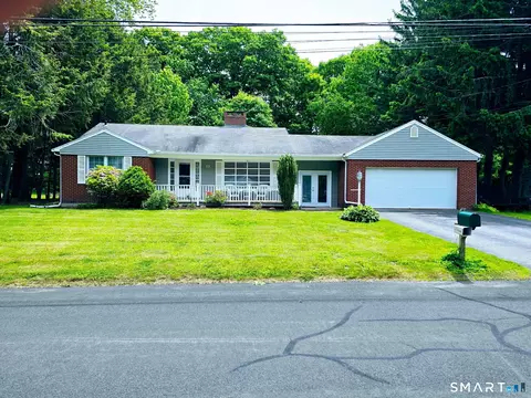 69 Hickory Rd, Torrington, CT 06790