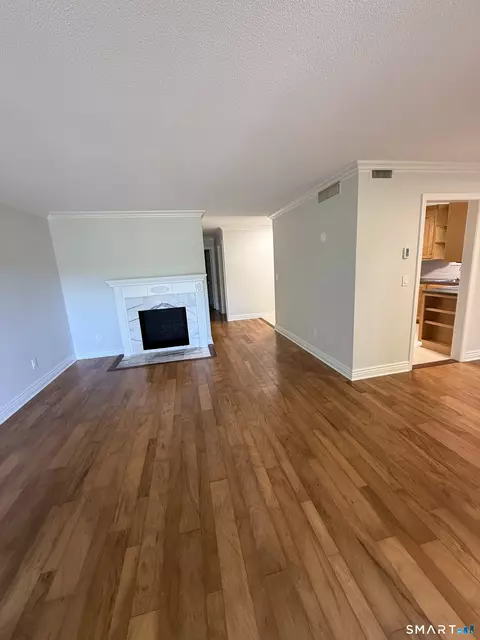 59 Heritage Vlg #B, Southbury, CT 06488