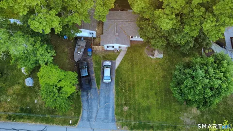 View/Area - 37 Lake St, Ledyard, CT 06339 photo 1 of 2