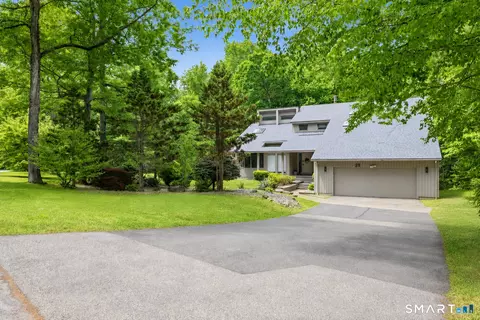 25 Eagle Rock Trl, Marlborough, CT 06447