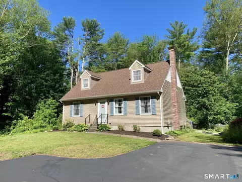 43 Old Bethel Rd, Griswold, CT 06351