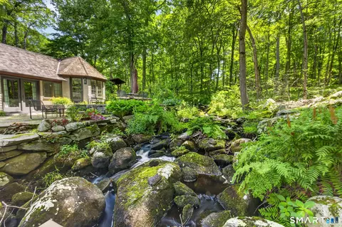 Exterior - 18 Birch Mill Rd, Killingworth, CT 06419 photo 1 of 11