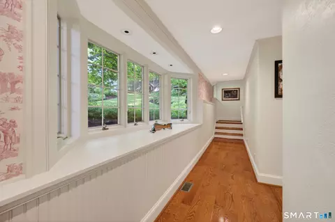 Entry Way - 18 Birch Mill Rd, Killingworth, CT 06419 photo 6 of 6