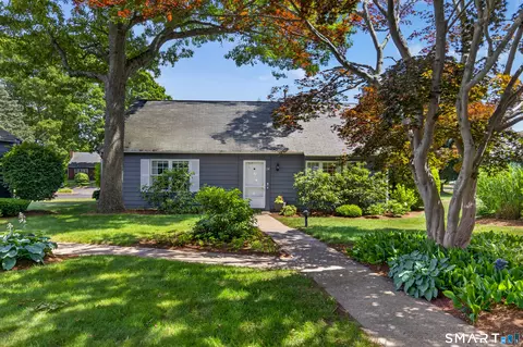 34 Canborne Way #34, Madison, CT 06443