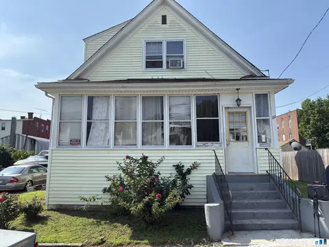 111 Otis St, Hartford, CT 06114