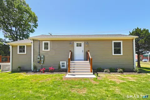 233 Chapel St, Milford, CT 06460
