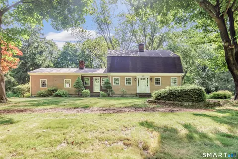 10 Philip Dr, Shelton, CT 06484