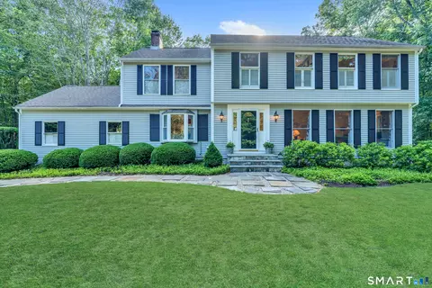 51 Country Way, Madison, CT 06443