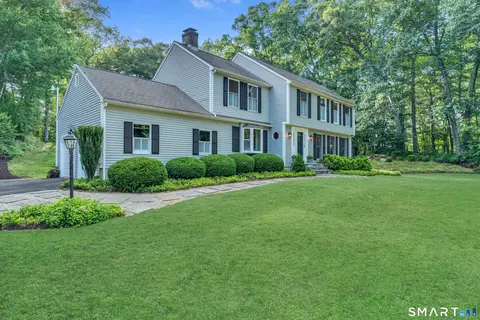 51 Country Way, Madison, CT 06443