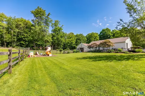 Exterior - 70 Reed Rd, Warren, CT 06754 photo 16 of 20