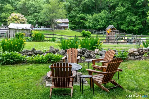 Exterior - 70 Reed Rd, Warren, CT 06754 photo 13 of 20